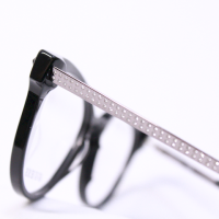 GUESS -  GU2799S 001   -  52/16/ 140
